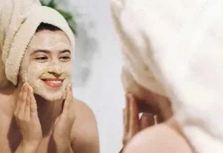 DIY face mask treatment with natural ingredients – Relaxing skincare routine by yesvsno.net.