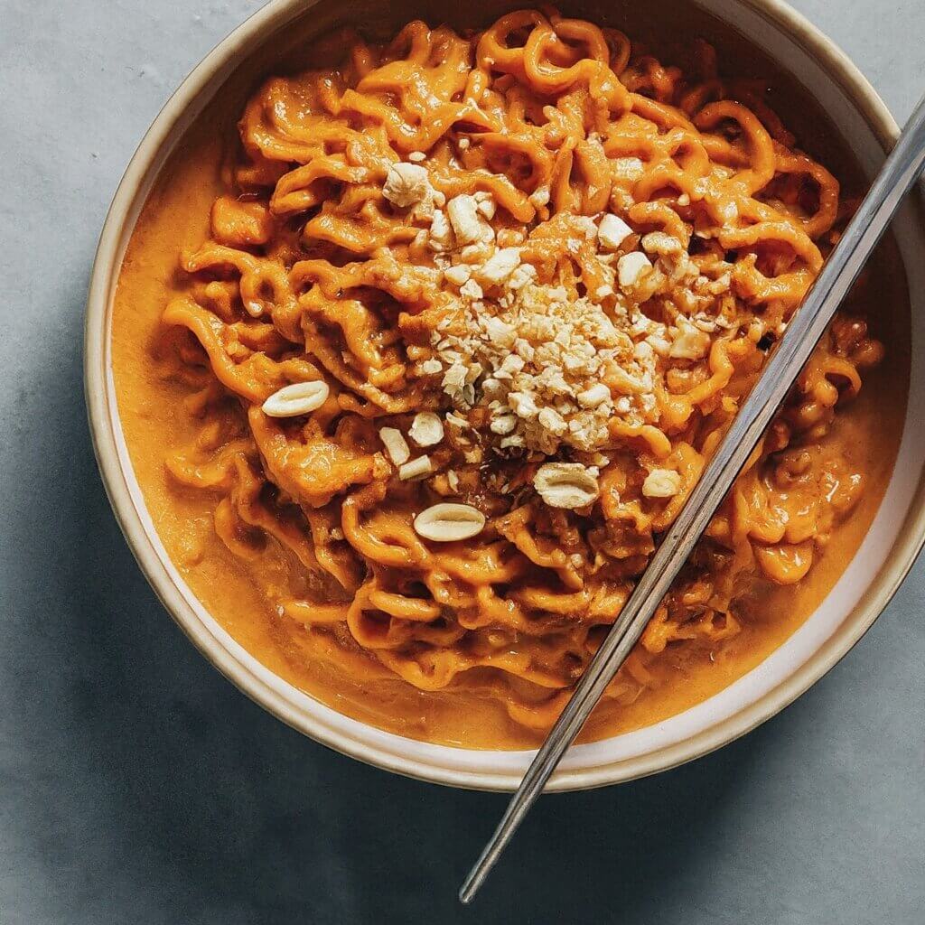 peanut-butter-noodle-broth