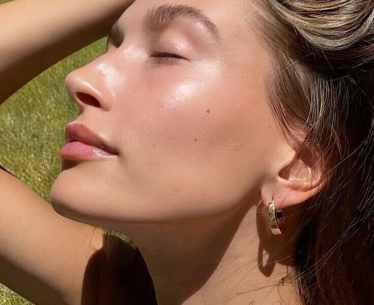 Self-care-thumbnail-hailey-bieber-clear-skin